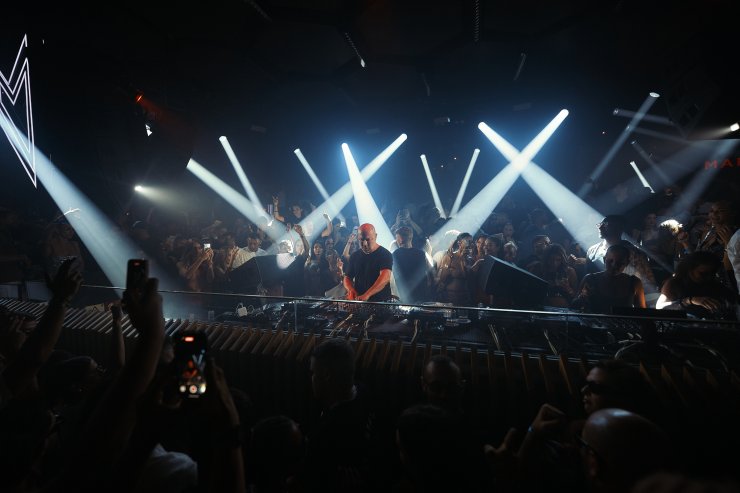 Die besten Ibiza-förmigen Weihnachtsgeschenke unter dem Baum