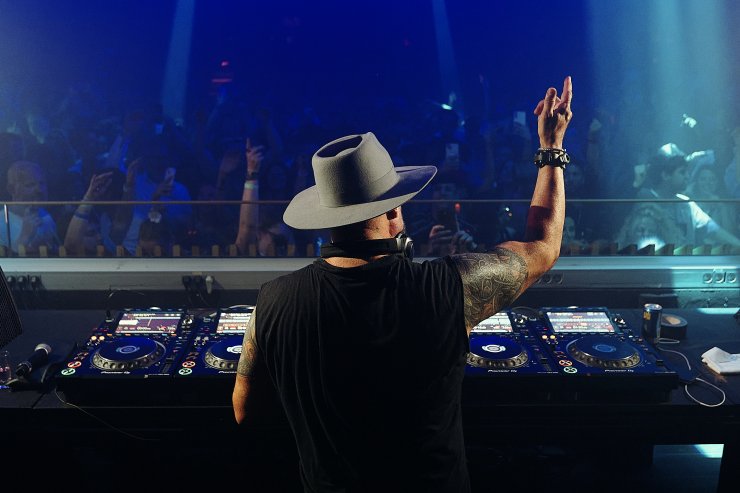 Roger Sanchez | Pacha Ibiza